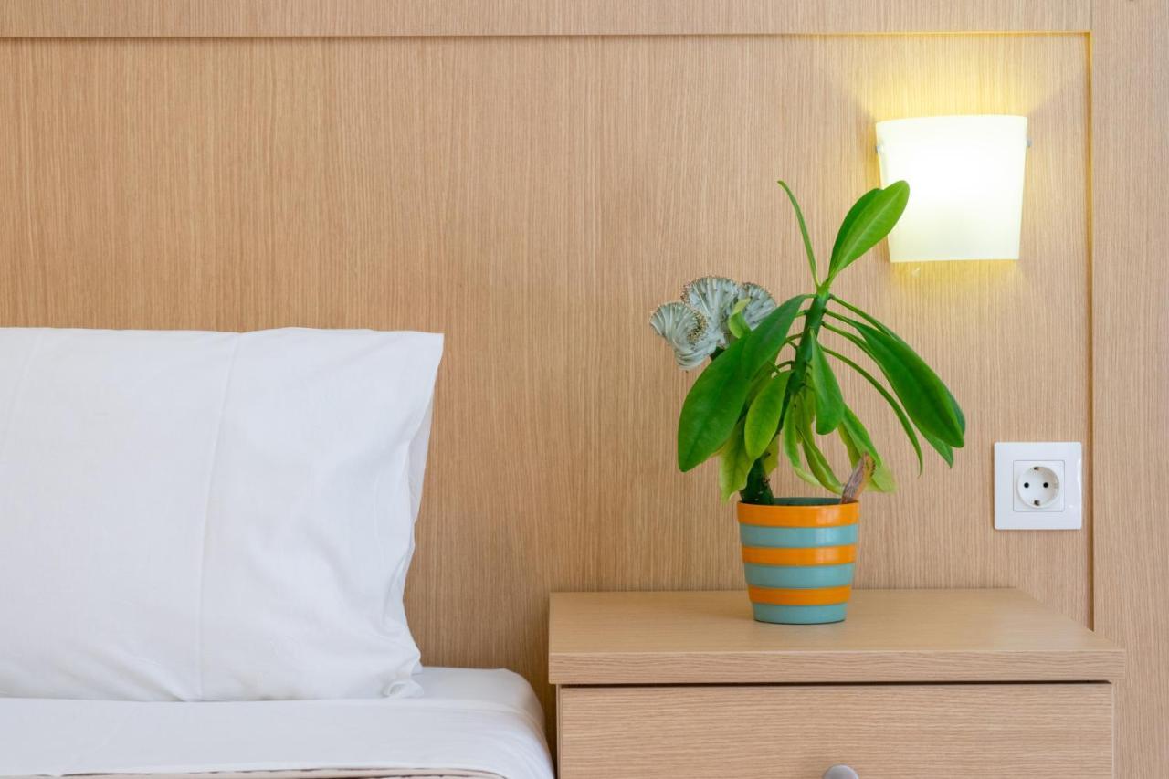 Thalassi Hotel Rethymno  Екстер'єр фото