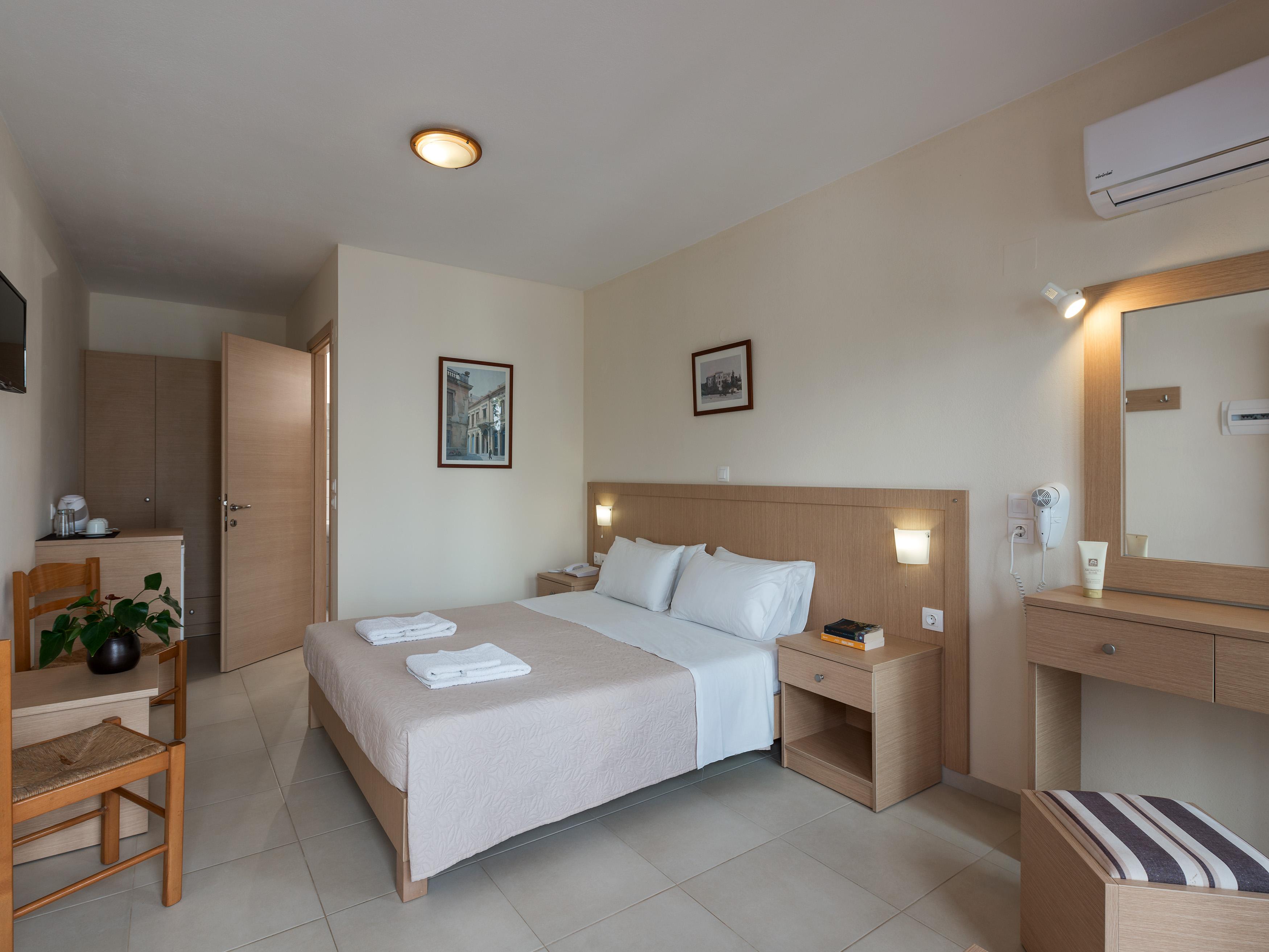 Thalassi Hotel Rethymno  Екстер'єр фото