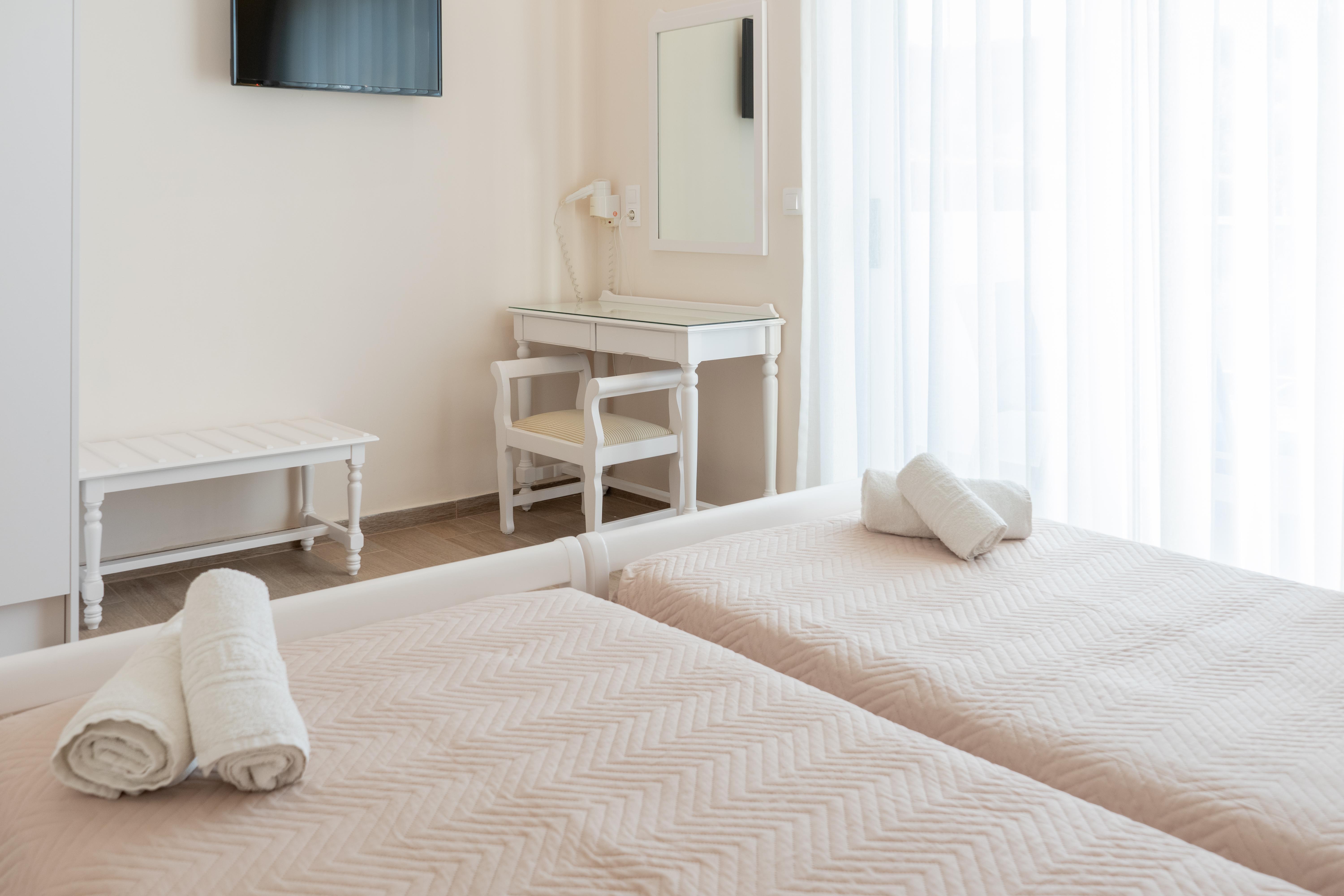 Thalassi Hotel Rethymno  Екстер'єр фото