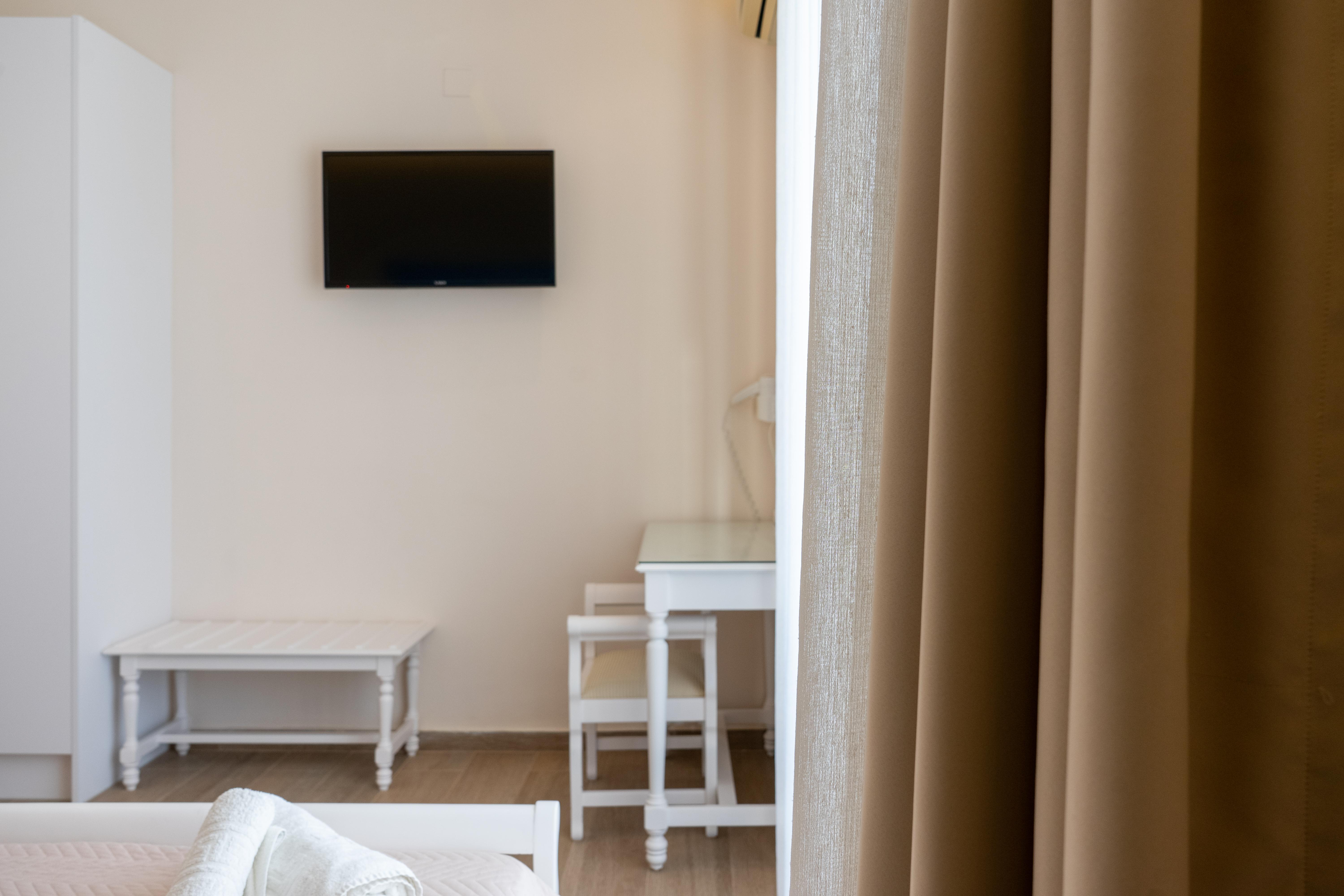 Thalassi Hotel Rethymno  Екстер'єр фото